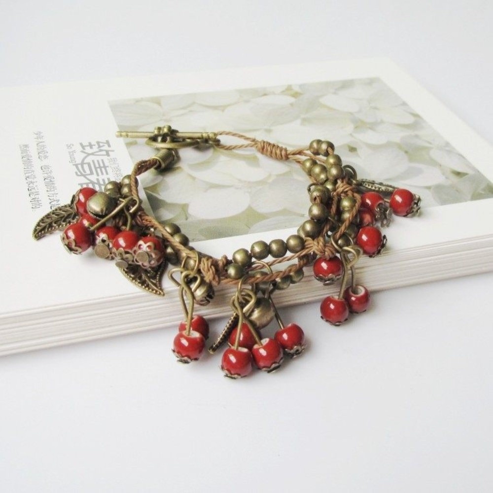 Ceramic Beads Cherry Bracelet  - огляд і ціна Ceramic Link Bracelet