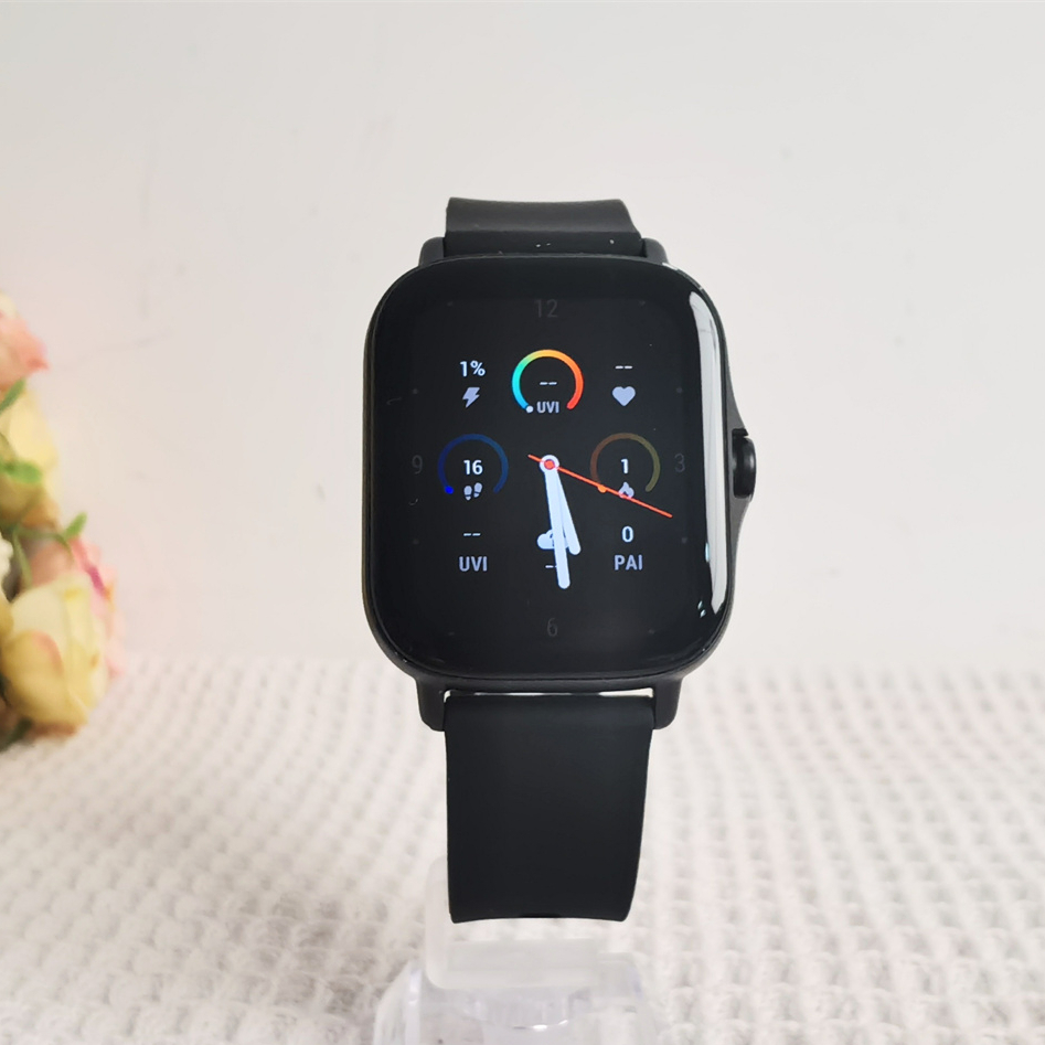 GUESS W0599G4 Men Watch Top Br - огляд і ціна Smartwatch Guess