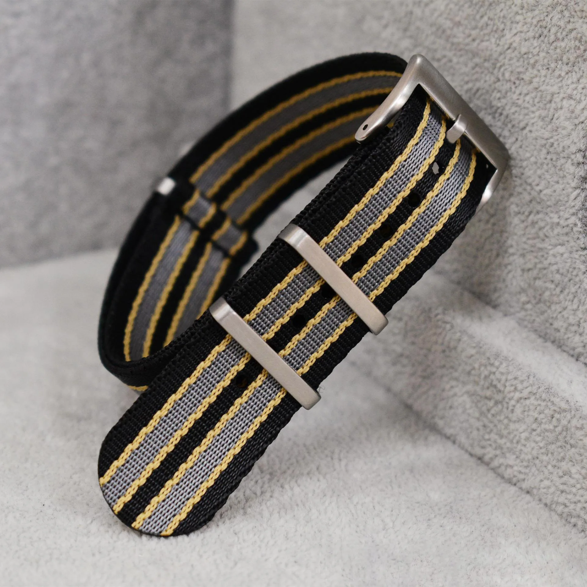 20mm Nylon Watch Strap for Ome - огляд і ціна Nylon Nato Strap
